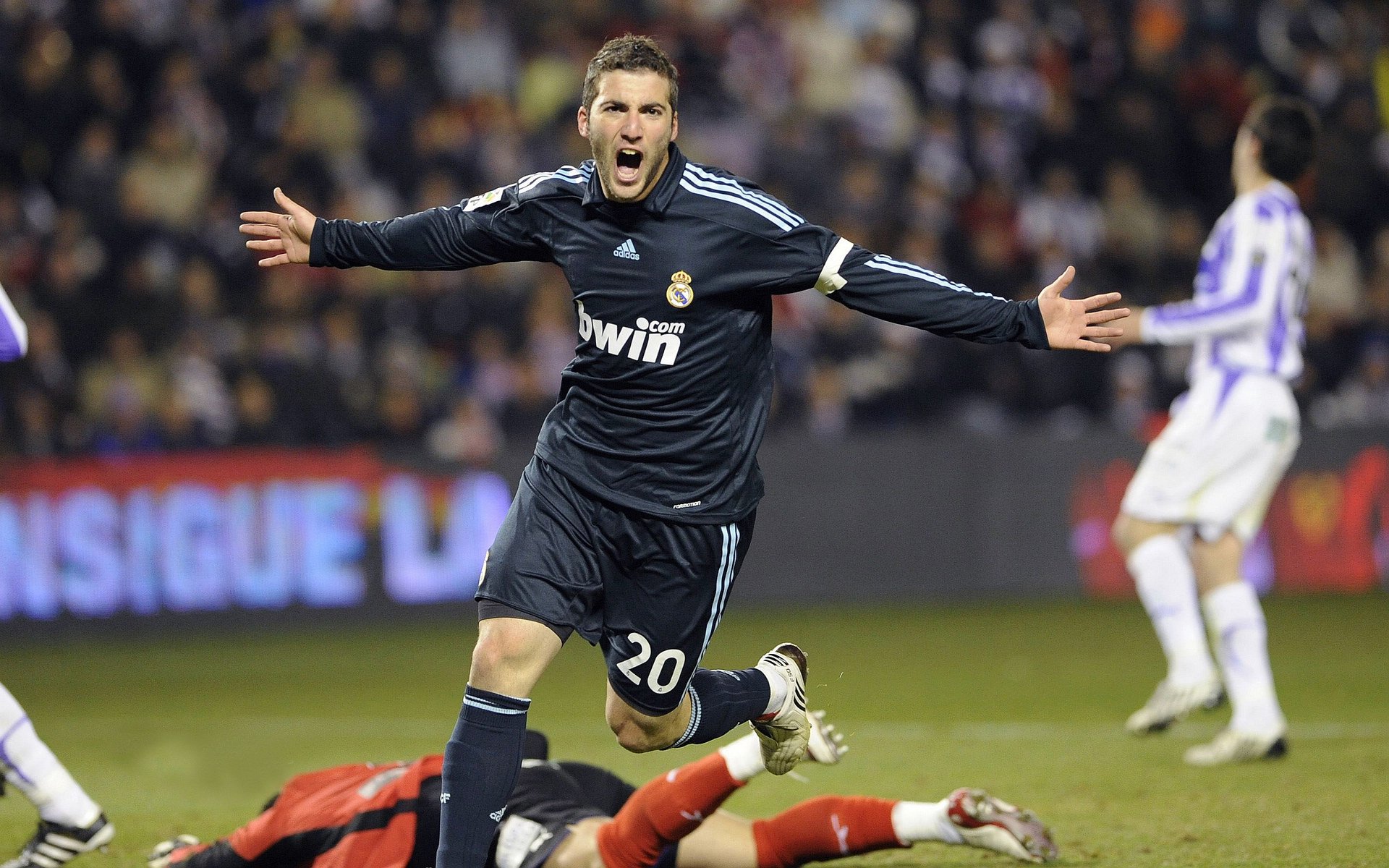 罗德里：曼城不可或缺的节拍器，罗德曼得分集锦